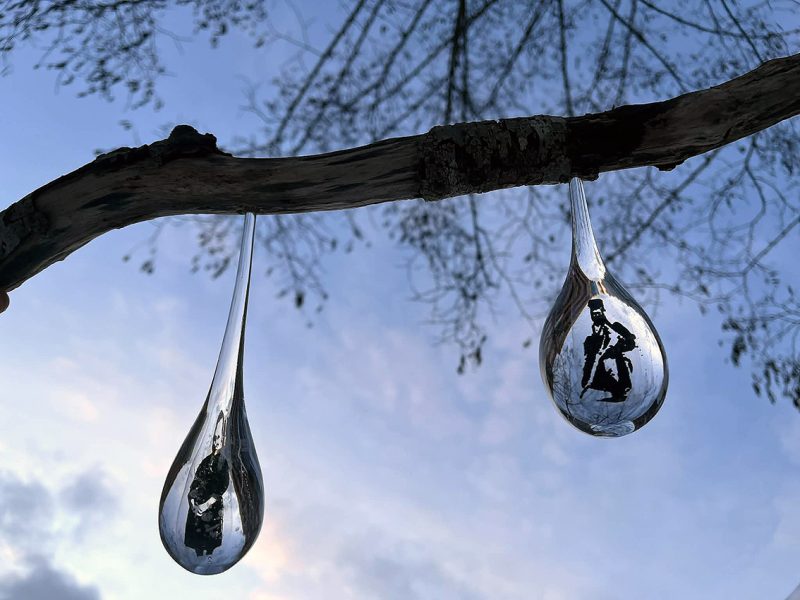 "Winter drops" detail